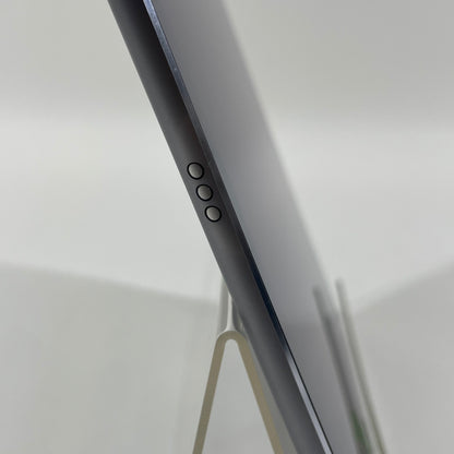 Unlocked Apple iPad Pro 1st Gen 128GB White ML3K2LL/A