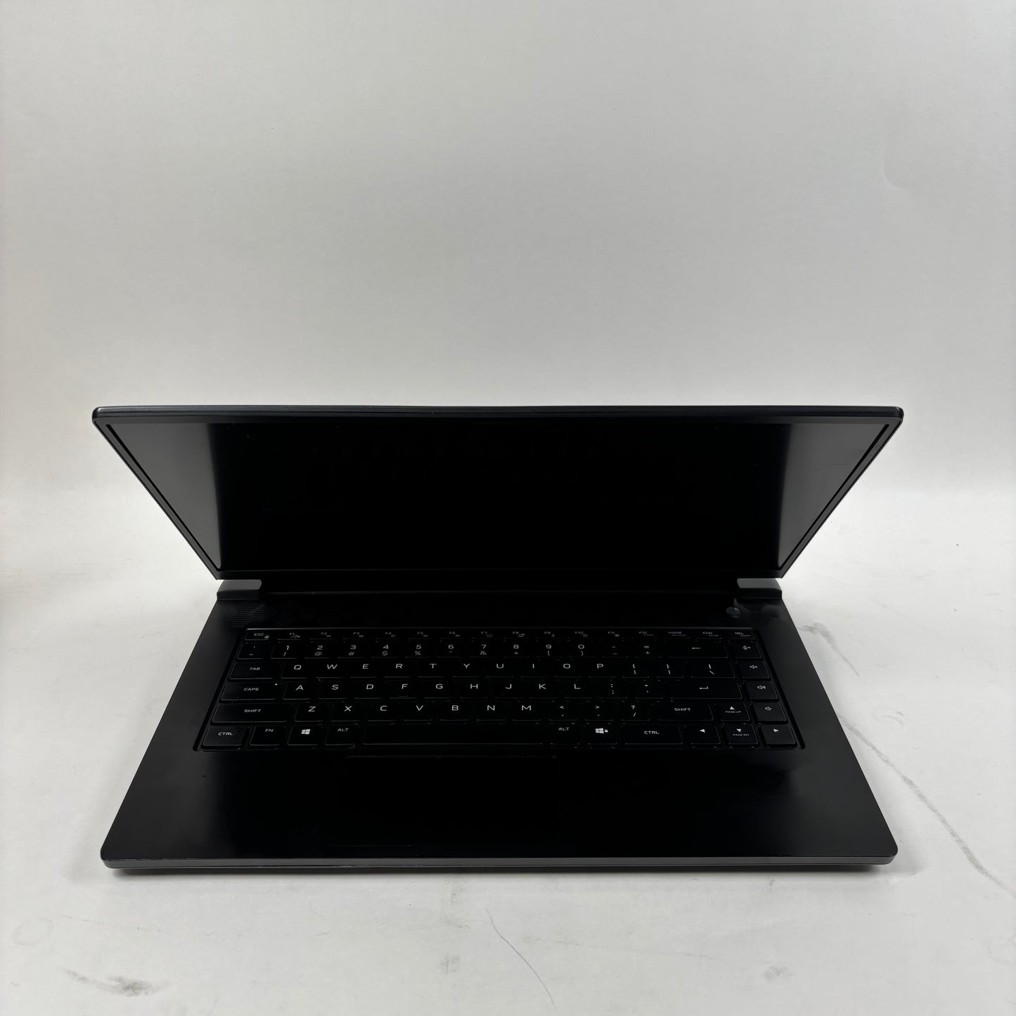 Alienware M15 P109F 15.6" Ryzen 7 5800H 3.2GHz 16GB RAM 512GB SSD