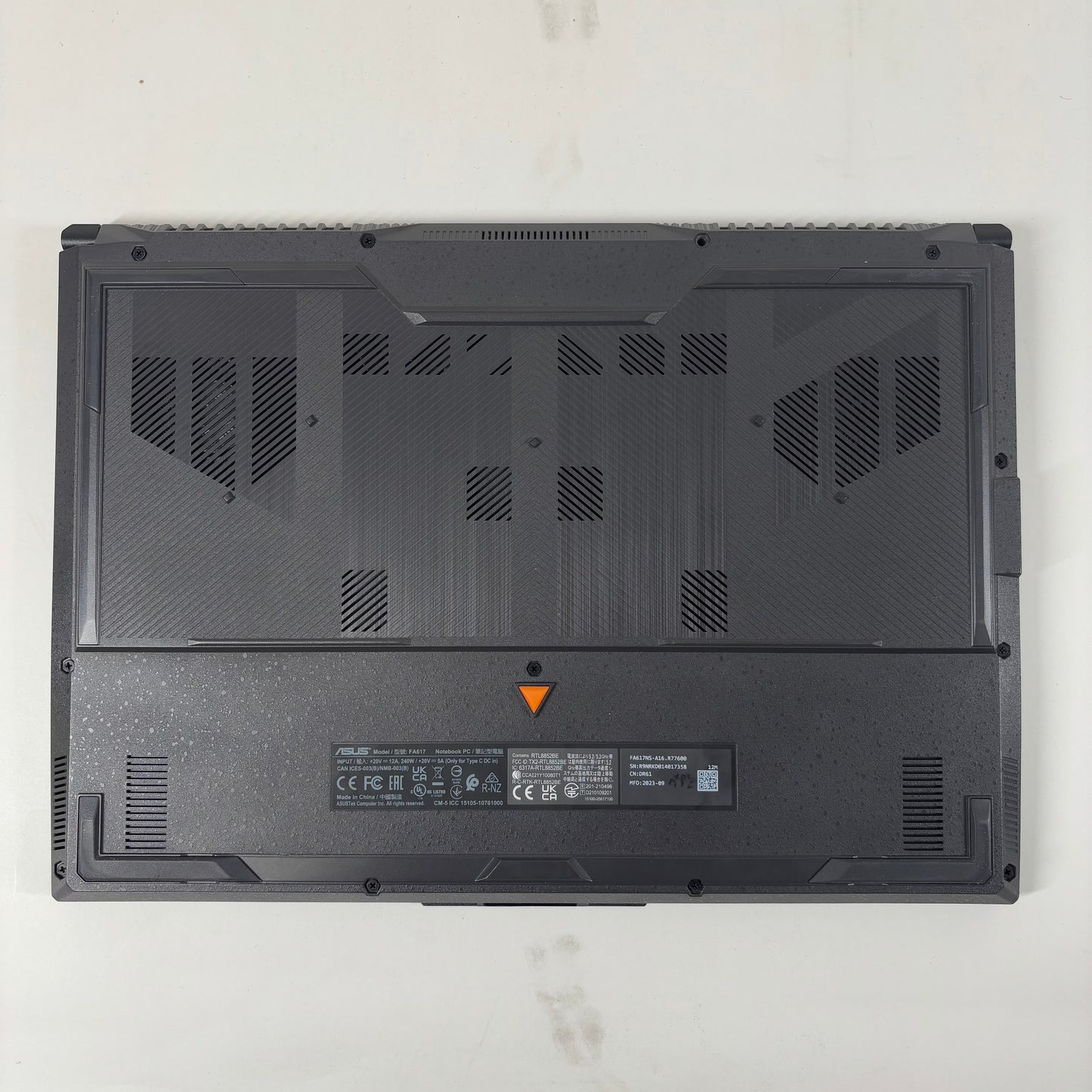 Asus TUF A16 FA617 16" Ryzen 7700 3.2GHz 16GB RAM 512GB SSD Radeon RX 7600S