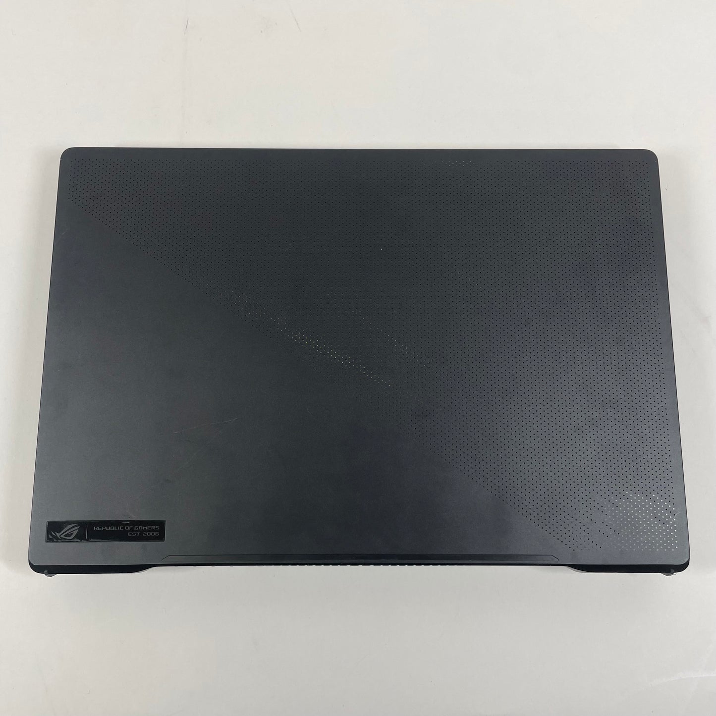 Asus ROG Zephyrus M16 GU603Z 16" i7-12700H 16GB RAM 512GB SSD GeForce RTX 3060