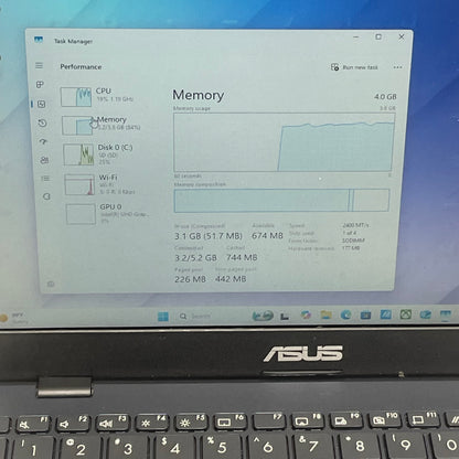 Asus Vivobook Go 12 L210M 11.6" Celeron N4020 1.1GHz 4GB RAM 128GB SSD
