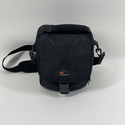 Nikon D40 6.1MP Digital SLR DSLR Camera