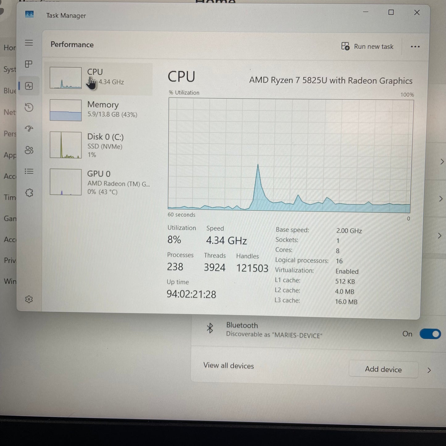 Lenovo Ideapad slim 3 15ABR8 15.6-in Ryzen 7 5825U 2.0GHz 16GB RAM 512GB SSD