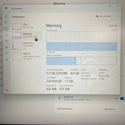 Lenovo Ideapad slim 3 15ABR8 15.6-in Ryzen 7 5825U 2.0GHz 16GB RAM 512GB SSD