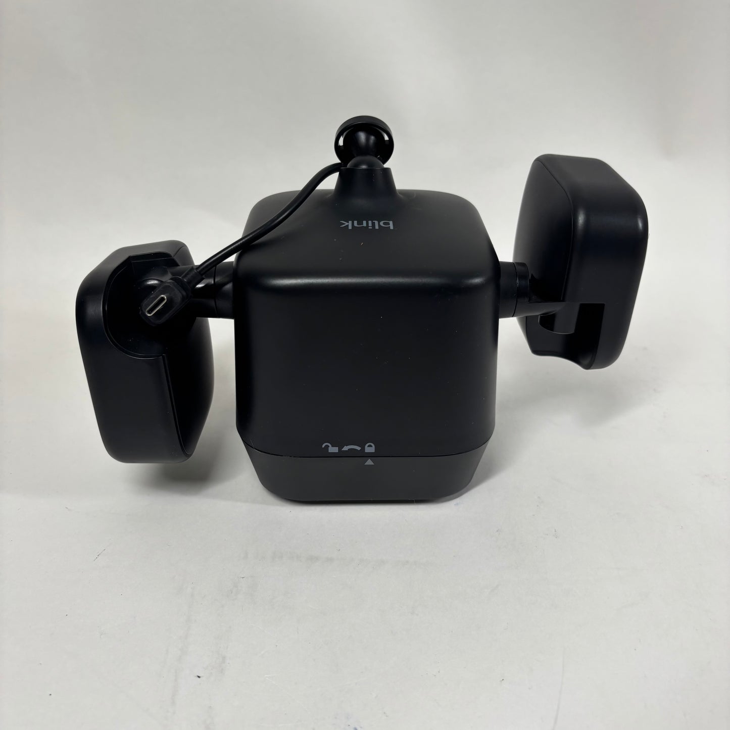 Blink Outdoor 4 Floodlight Camera Battery Powered Smart Security Surveillance Sy