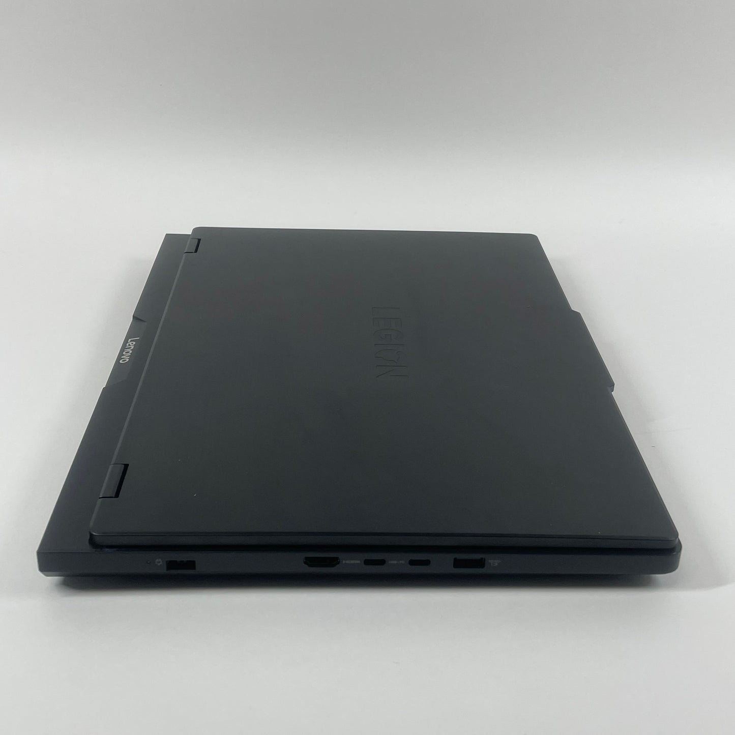 Lenovo Legion Pro 5 16" Ryzen 9 8945HX 2.5GHz 16GB RAM 1TB SSD GeForce RTX 5060
