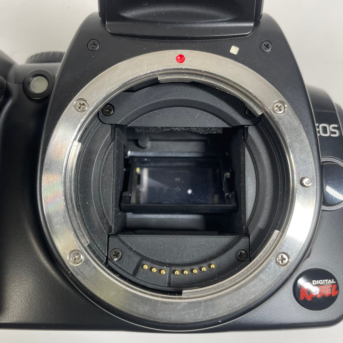 Broken Canon Digital Rebel 6.3 Popular Line of Entry-Level DSLR Cameras(Still Works Fine)