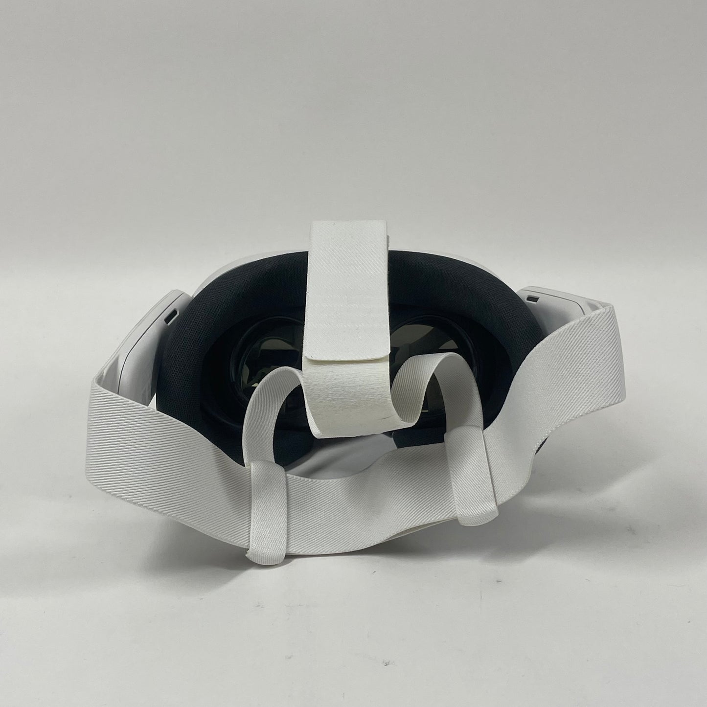 Meta Quest 3 512GB Standalone All-in-One VR Headset S3A