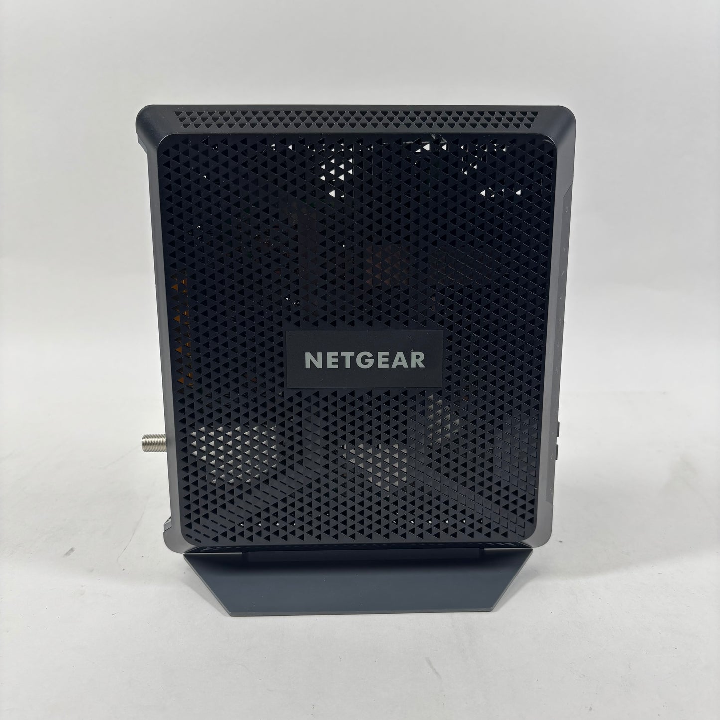 NETGEAR Nighthawk AC1900 Dual Band WiFi 5 C6900-100NAS Dual-Band Wireless AP