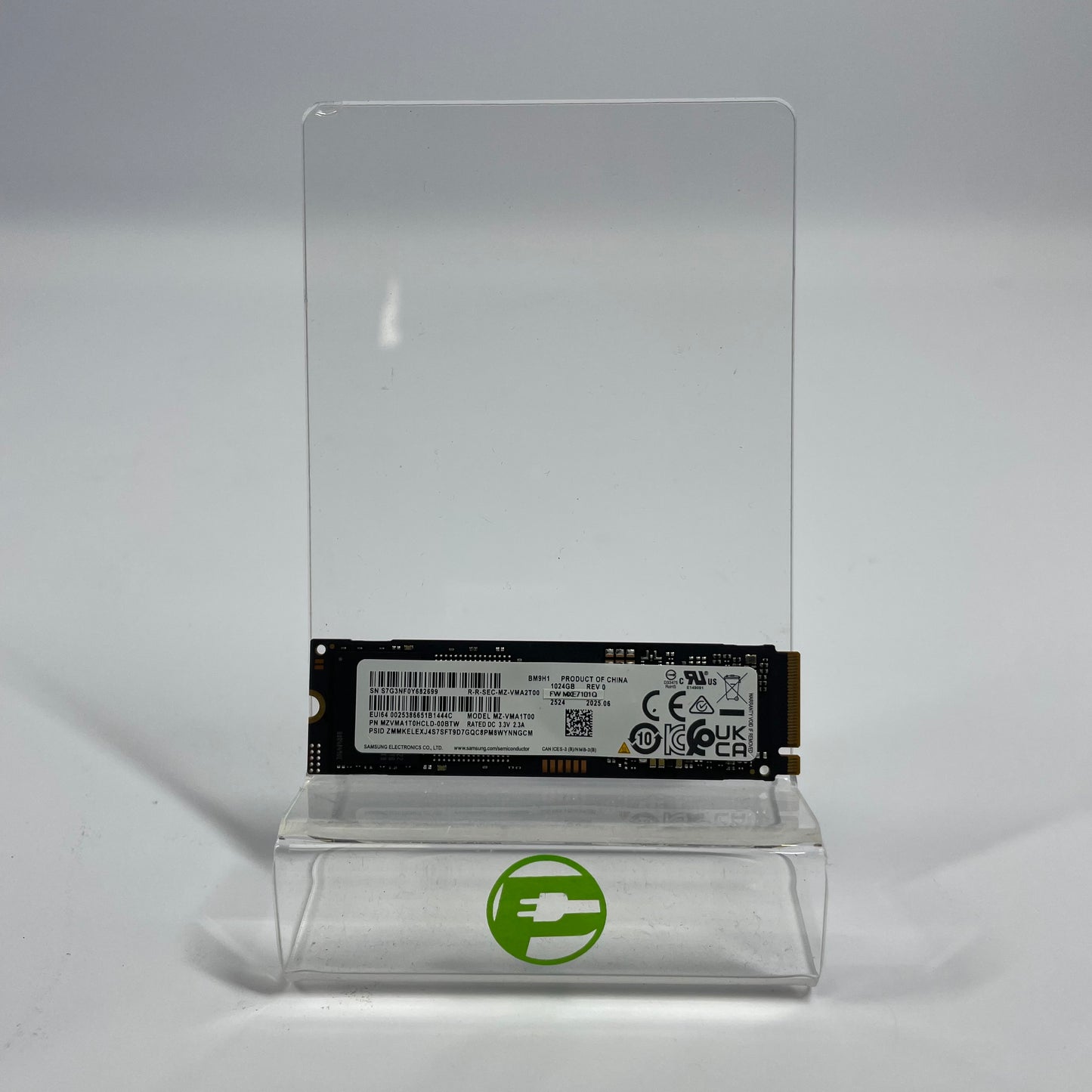 Samsung 2280mm MZ-VMA1T00 1024GB M.2 NVMe Gen 4.0 x 4 SSD BM9H1