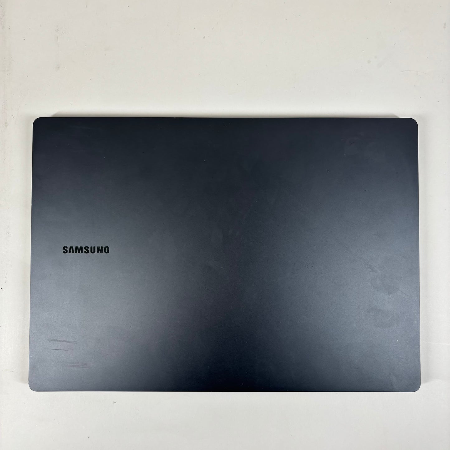 Samsung Galaxy Book3 Ultra NP960XFH 16" i7 10750H 2.4GHz 16GB RAM 1TB SSD 
