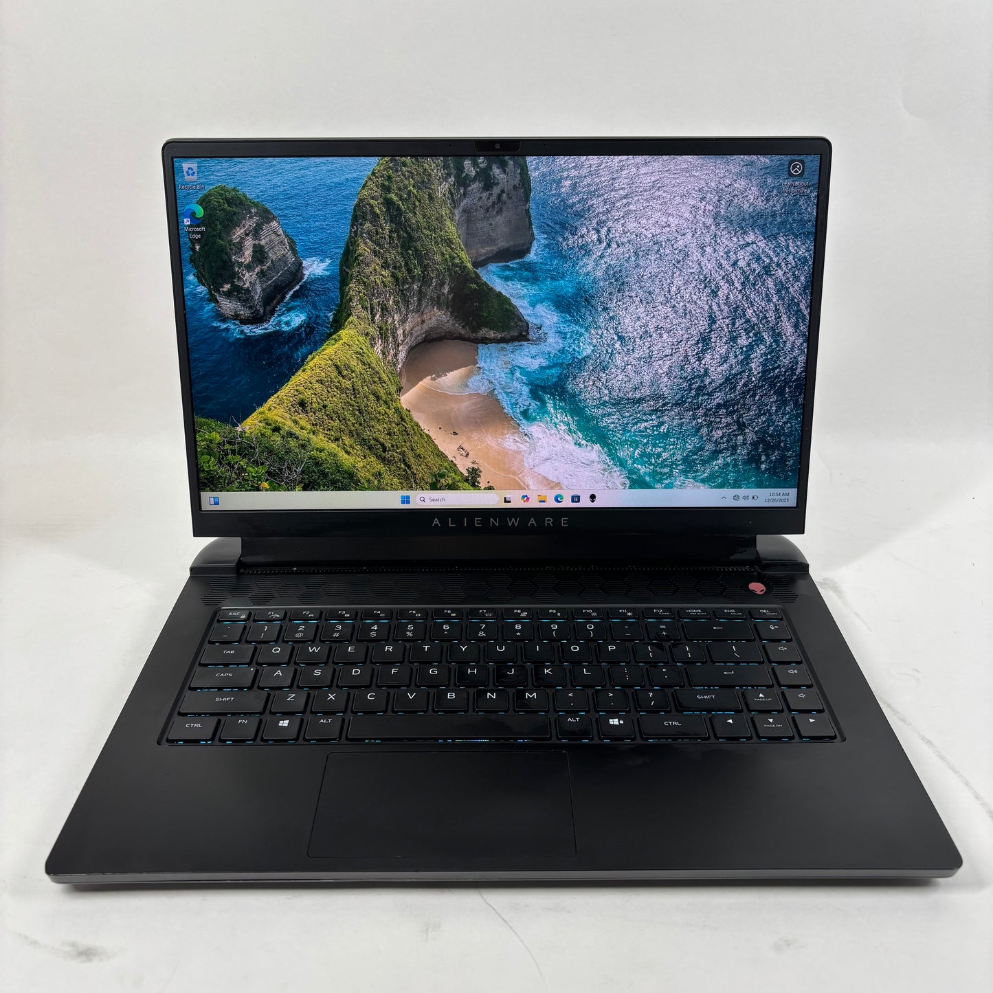 Alienware M15 P109F 15.6" Ryzen 7 5800H 3.2GHz 16GB RAM 512GB SSD