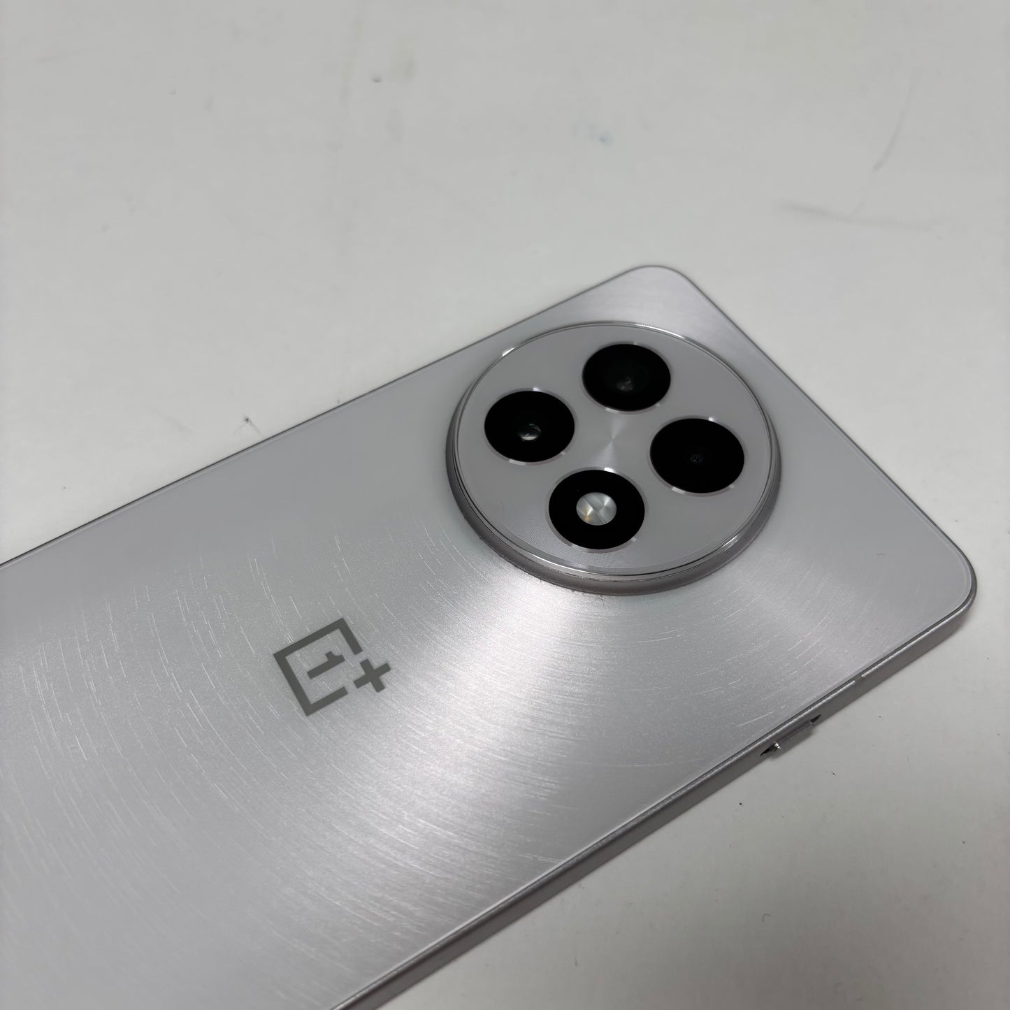 Factory Unlocked OnePlus 13R 256GB 16.0 Silver CPH2647