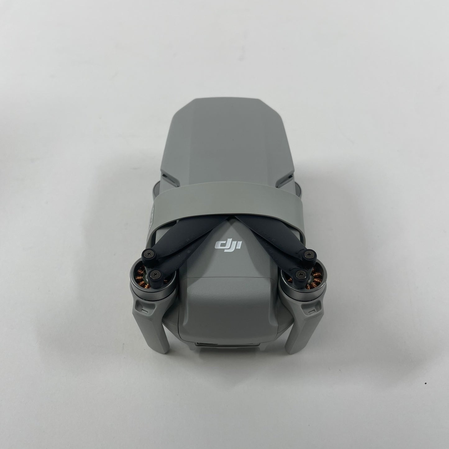 DJI Mini 2 Ultra-Lightweight Entry-Level Camera Drone CP.MA.00000312.01