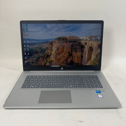HP Pavilion 17-CN4071CL 17.3" Core 7 150U 1.8GHz 16GB RAM 512GB SSD