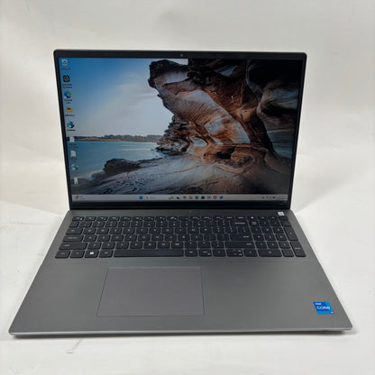 Dell Vostro 5620 16"  i5-7300HQ 1.7GHz 4GB RAM 256GB SSD INTEL(R) UHD GRAPHICS