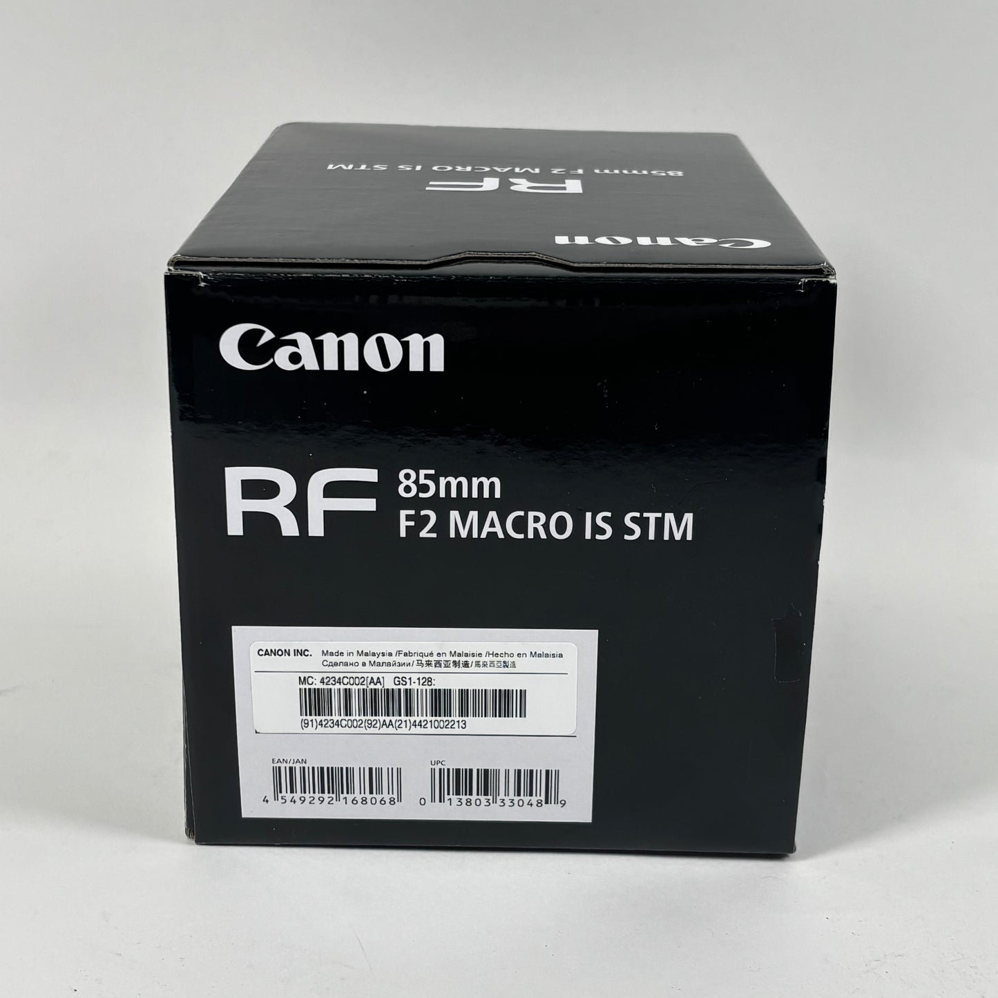 Canon RF 85mm f/2.0 F2 Macro IS STM