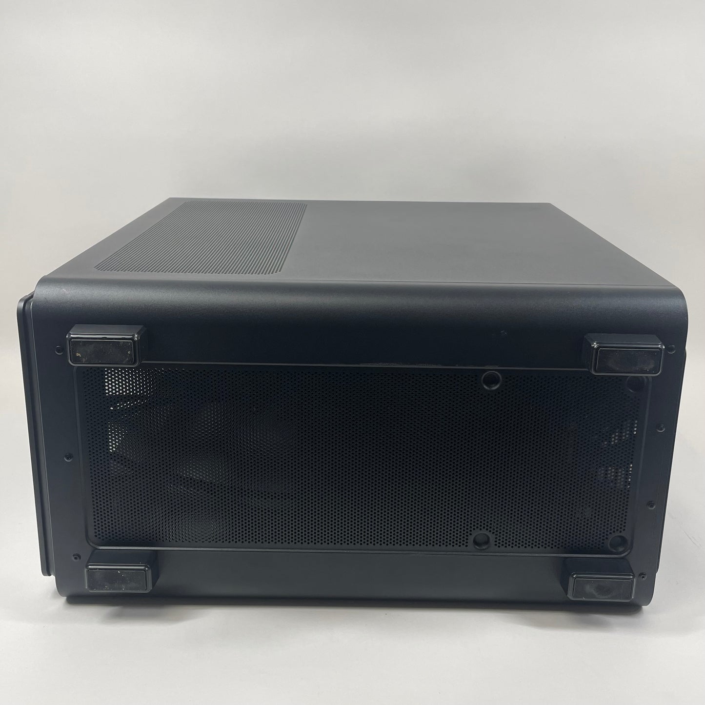 iBuyPower Element Pulse x Ryzen 7 9800X3D 32GB RAM 2TB SSD GeForce RTX 5070