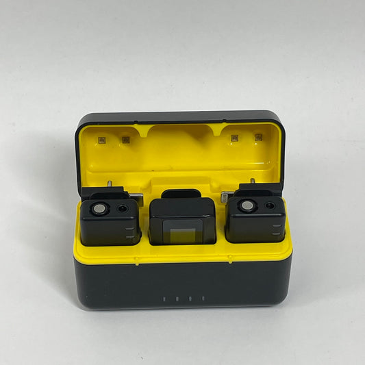 Neewer Pro CM28 548-572 MHz Wireless Lavalier Microphone System