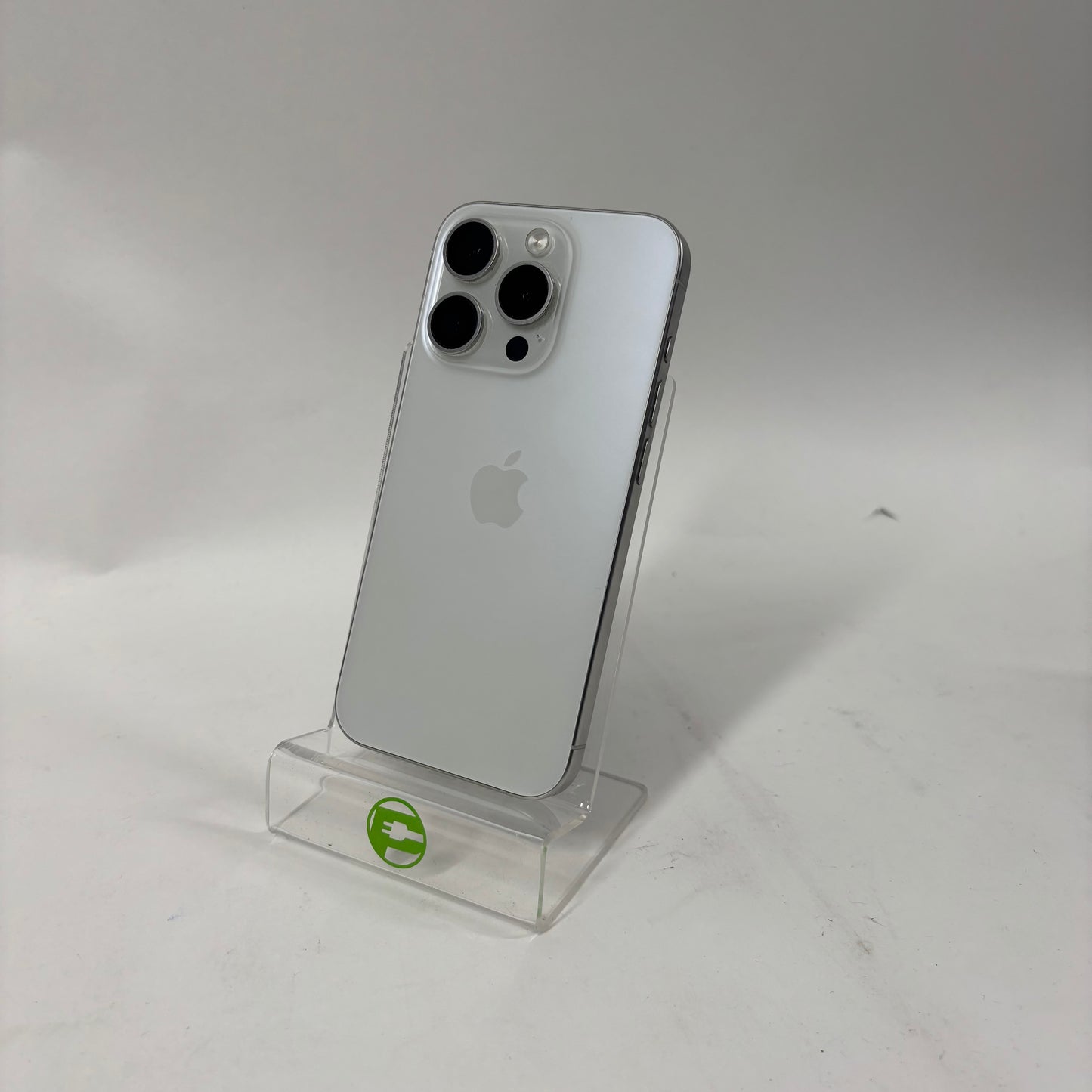 Factory Unlocked Apple iPhone 15 Pro 128GB White Titanium MTQN3LL/A