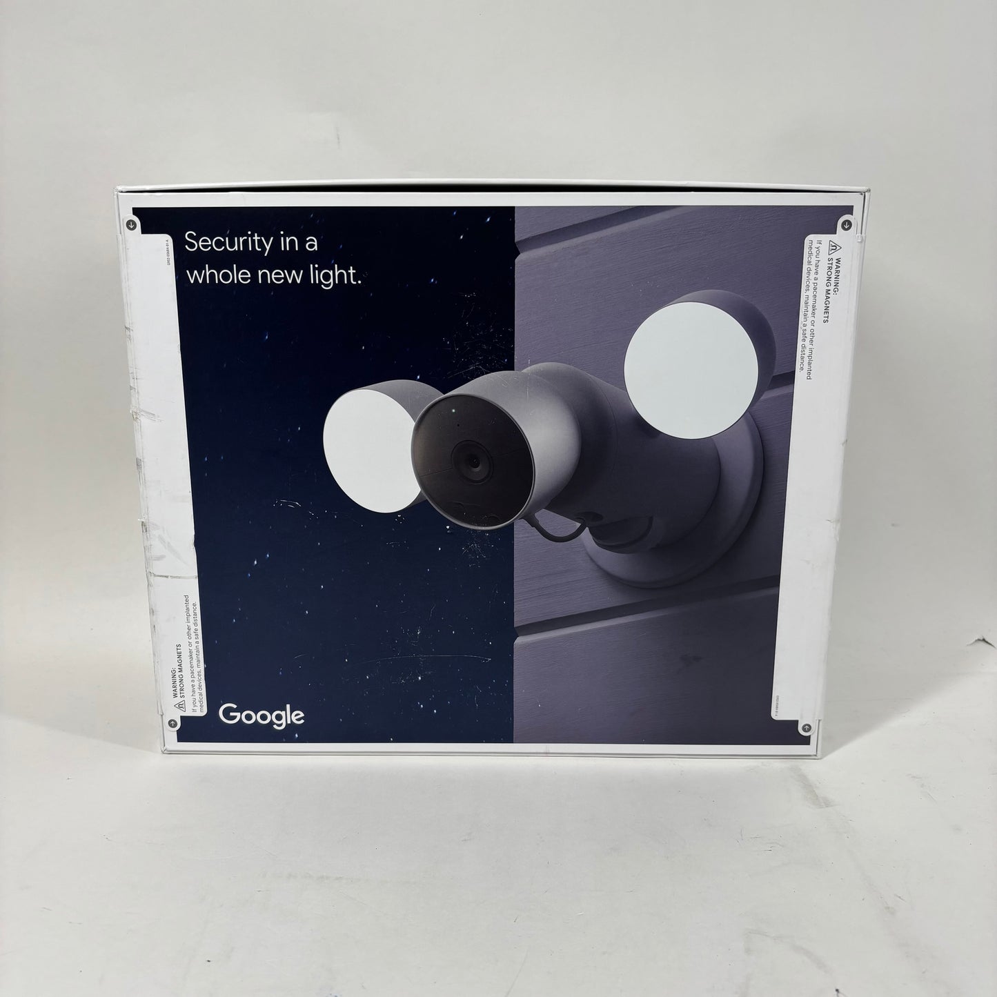 New Google Nest Cam with Floodlight Smart Outdoor Security Camera GA02411-US