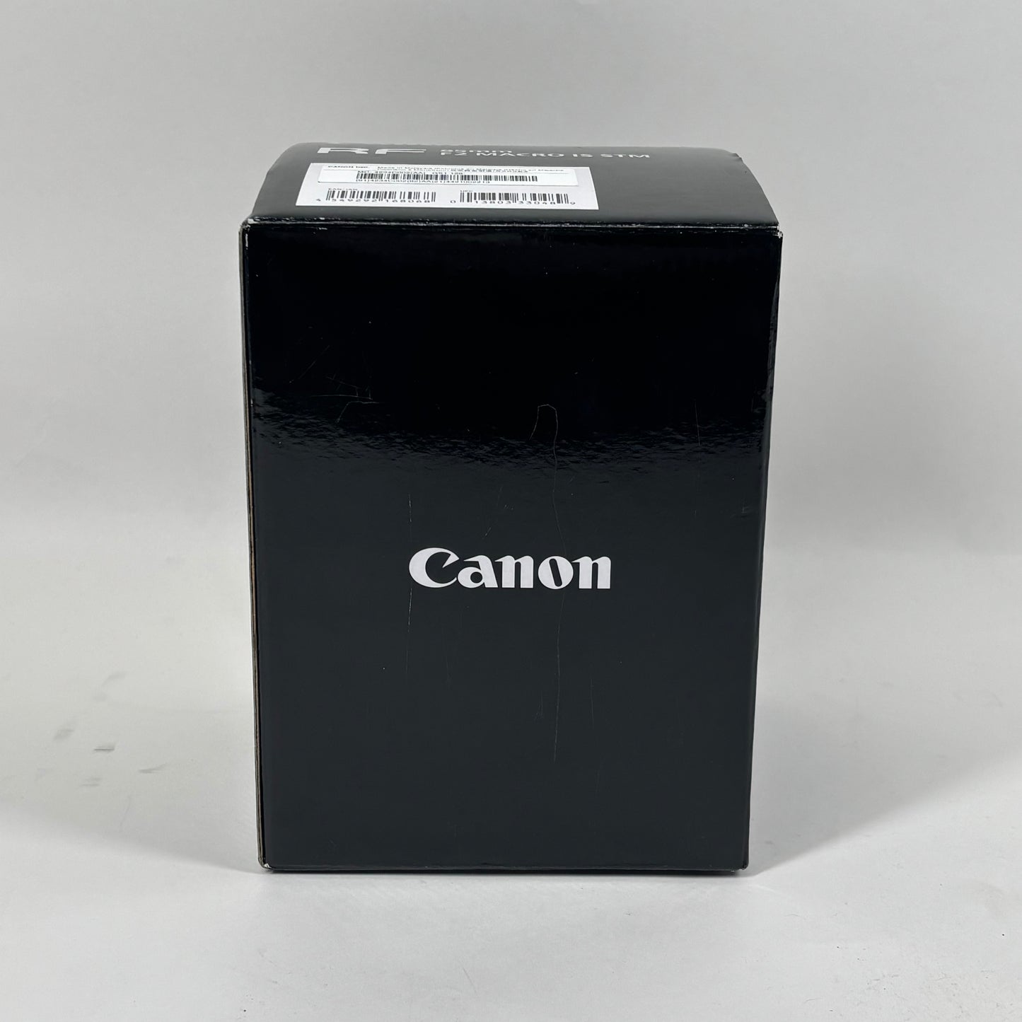 Canon RF 85mm f/2.0 F2 Macro IS STM