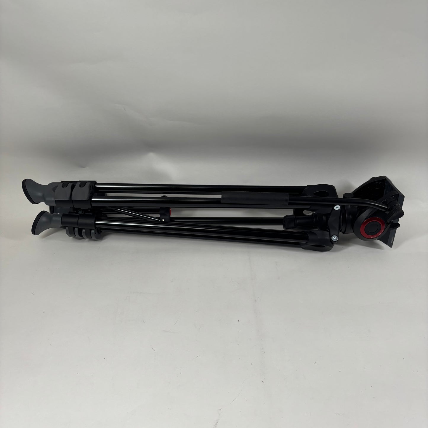 Manfrotto MVT502AM Lightweight, Aluminum Telescopic Twin-Leg Video Tripod 