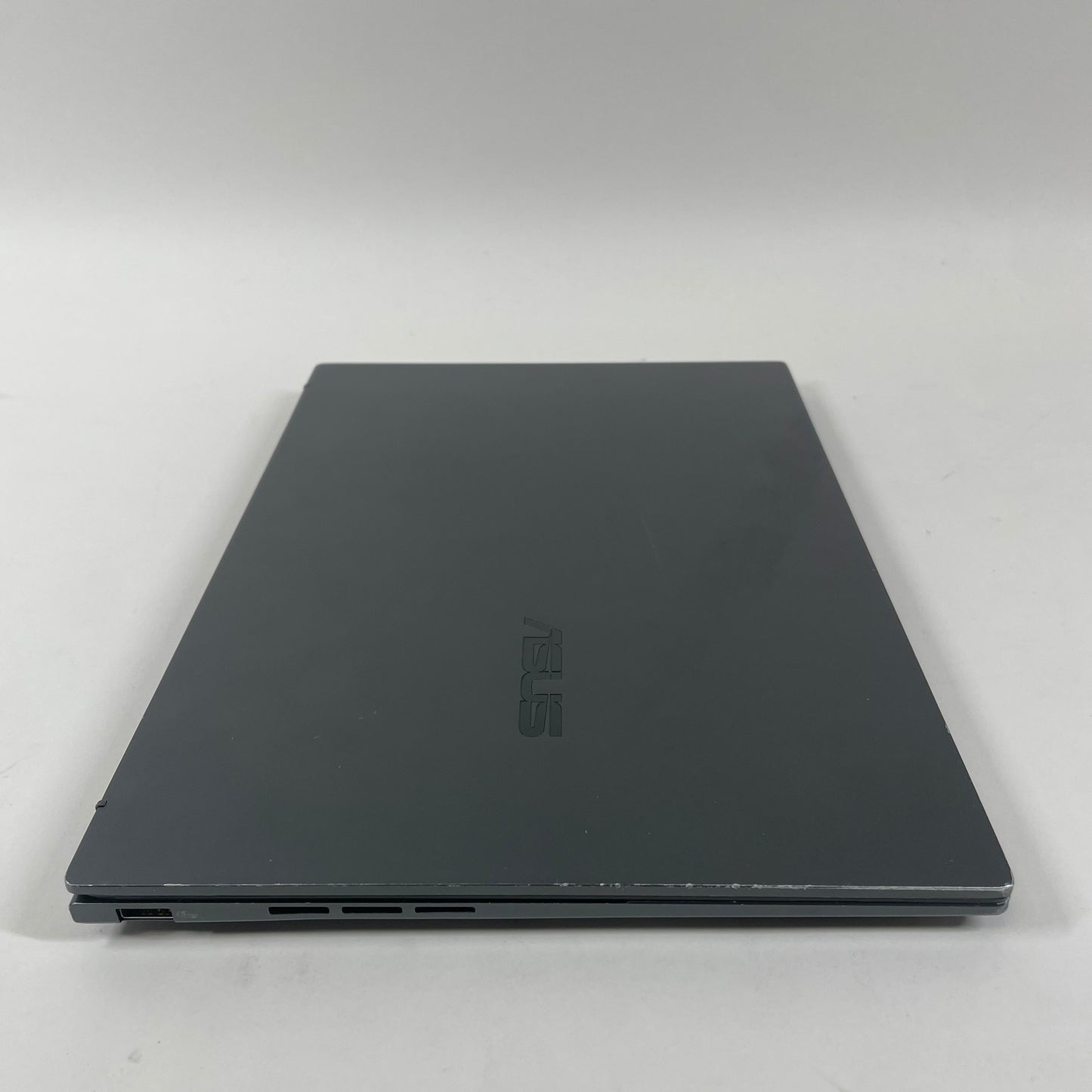 Asus Zenbook 14 Q415M 14" Core Ultra 5 125H 1.2GHz 8GB RAM 512GB SSD
