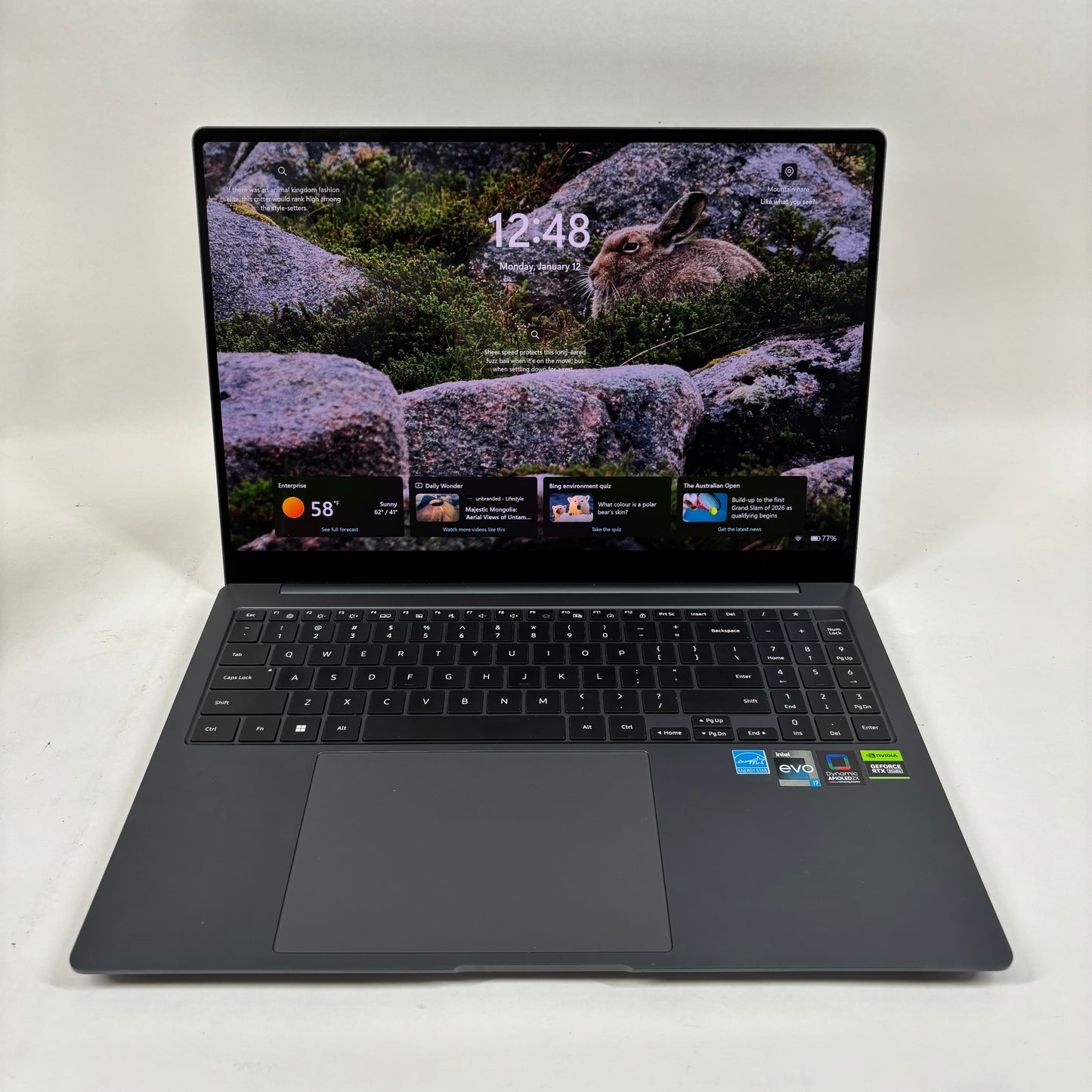 Samsung Galaxy Book3 Ultra NP960XFH 16" i7 10750H 2.4GHz 16GB RAM 1TB SSD 