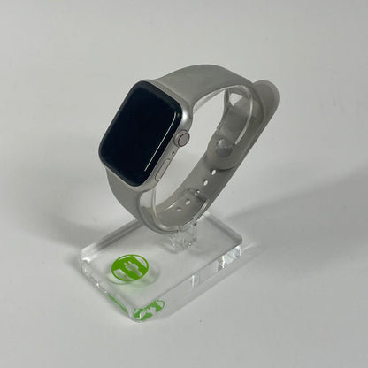 Apple Watch Series 8 45MM Starlight Aluminum Starlight Sport Band MNVQ3LL/A