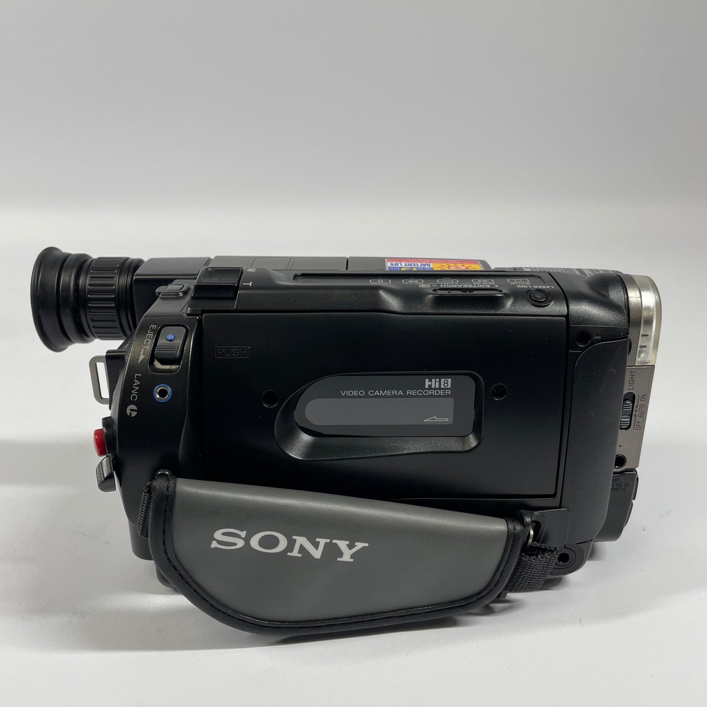 Sony Handycam Vision 0.2 Camcorder CCD-TRV43 NTSC