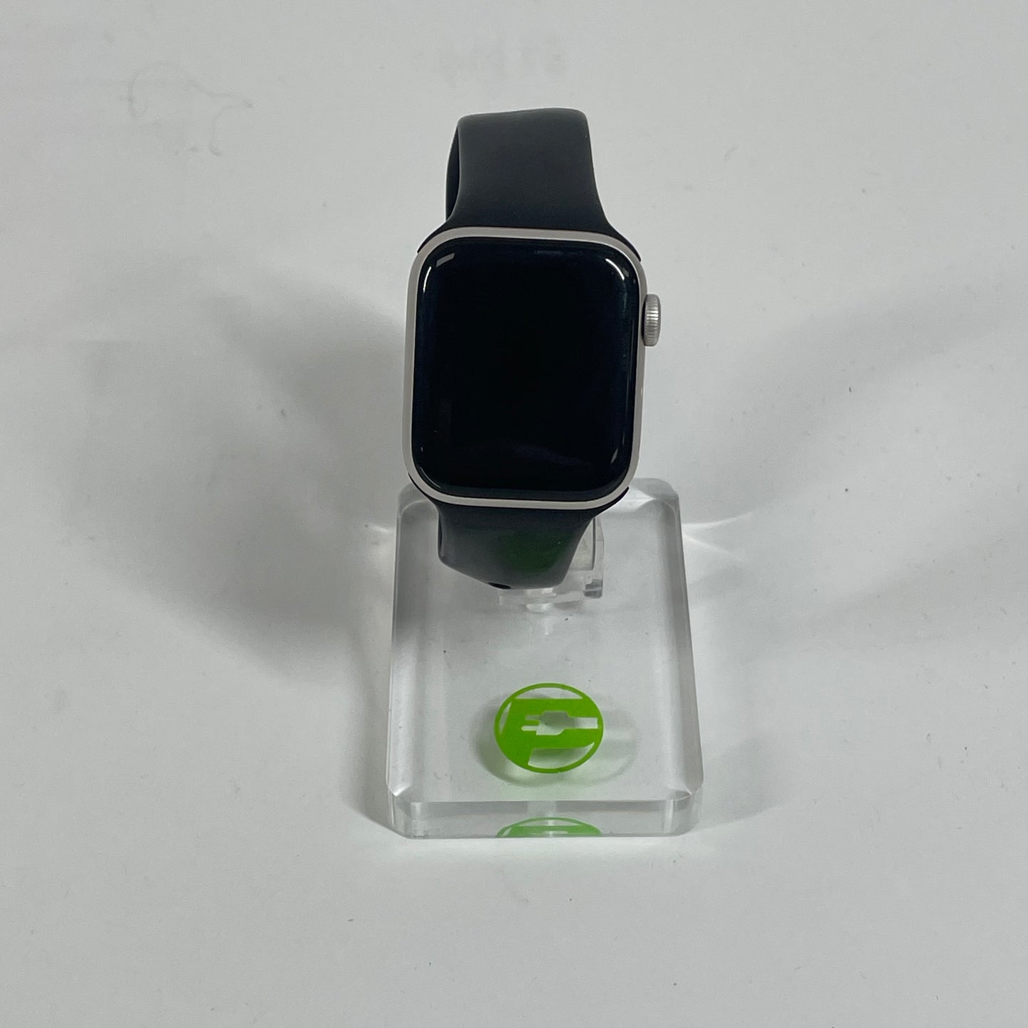 GPS Only Apple Watch SE 3 40MM Starlight Aluminum Black Sport Band MEP74LW/A