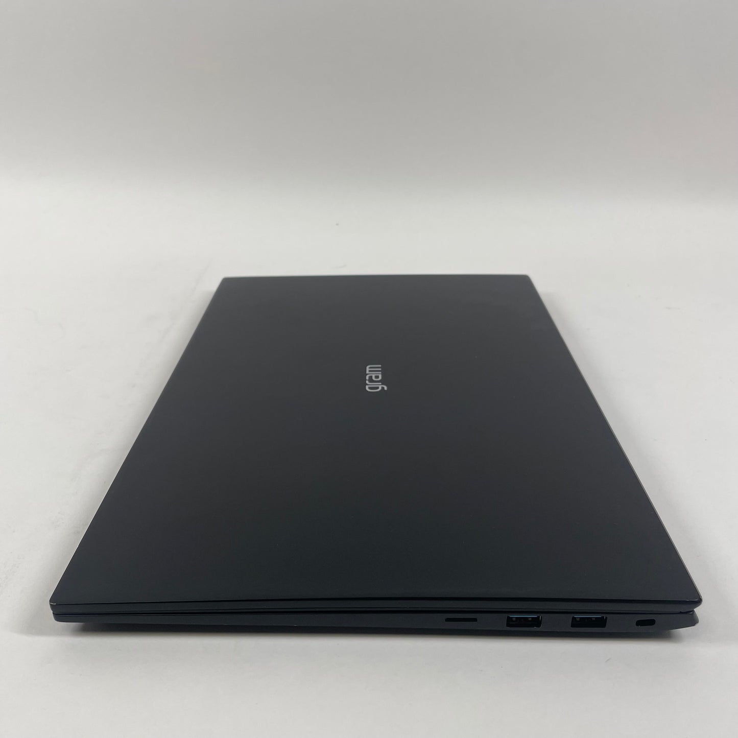 LG Gram 16Z90S 13.3" Core Ultra 7 155H 1.4GHz 16GB RAM 512GB SSD