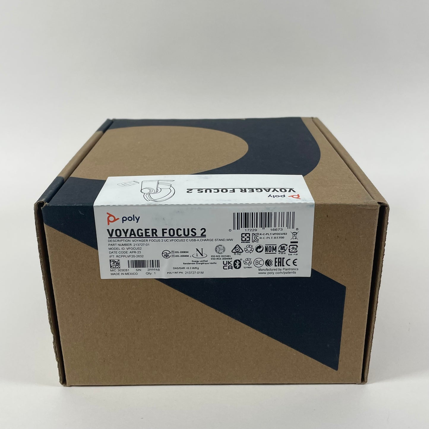 Poly Voyager Focus 2  USB-A Headset With Charging Stand Black VFOCUS2