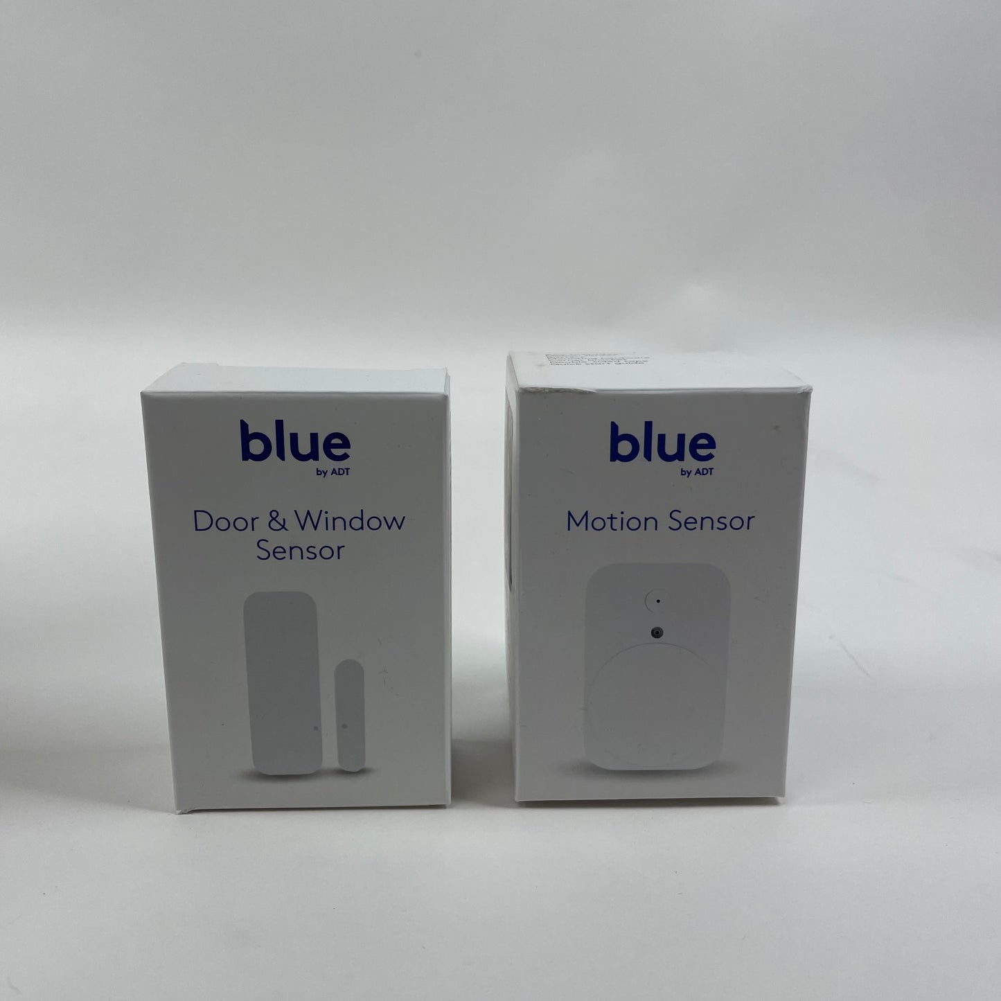 New Blue by ADT Outdoor Weather-Resistant, Wireless Security Camera SCE2R0-29