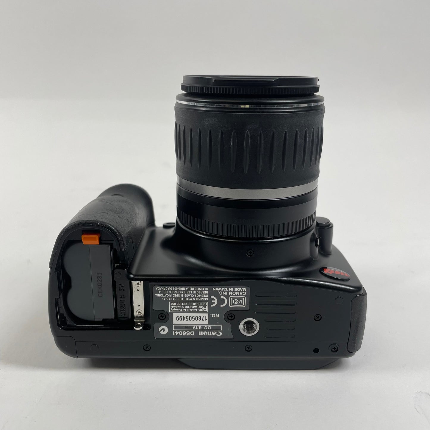 Broken Canon Digital Rebel 6.3 Popular Line of Entry-Level DSLR Cameras(Still Works Fine)