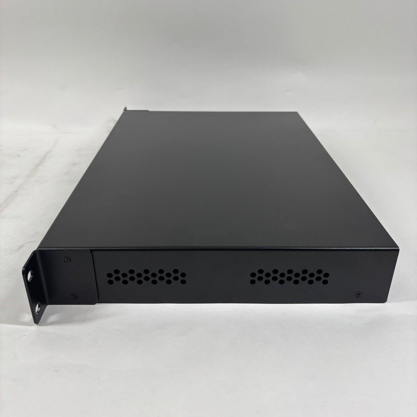 leaf connect L66 6x6 HDBaseT Matrix L66